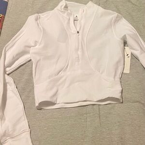 White athletic workout crop top, size S